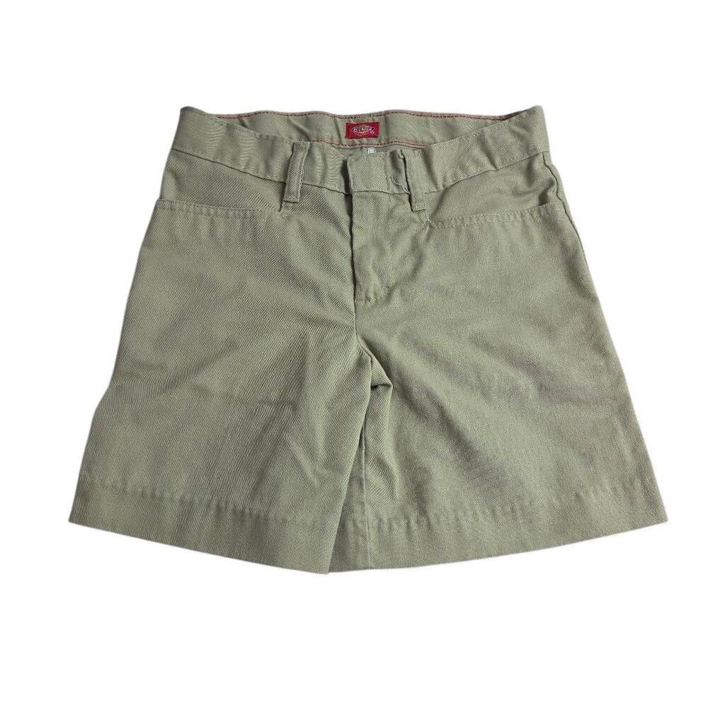 Dickies khaki uniform shorts 10
